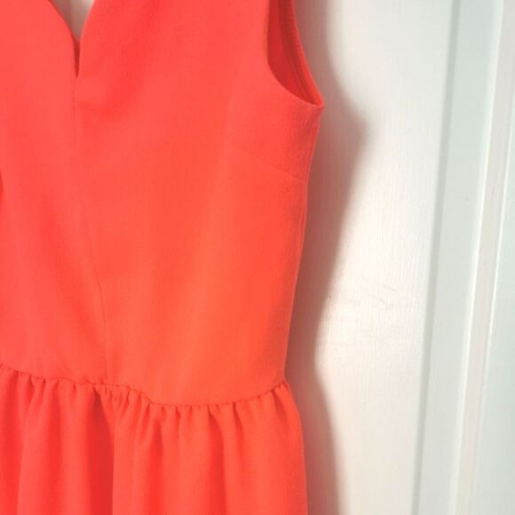 2/$30 Everly dress size S - Picture 2 of 5